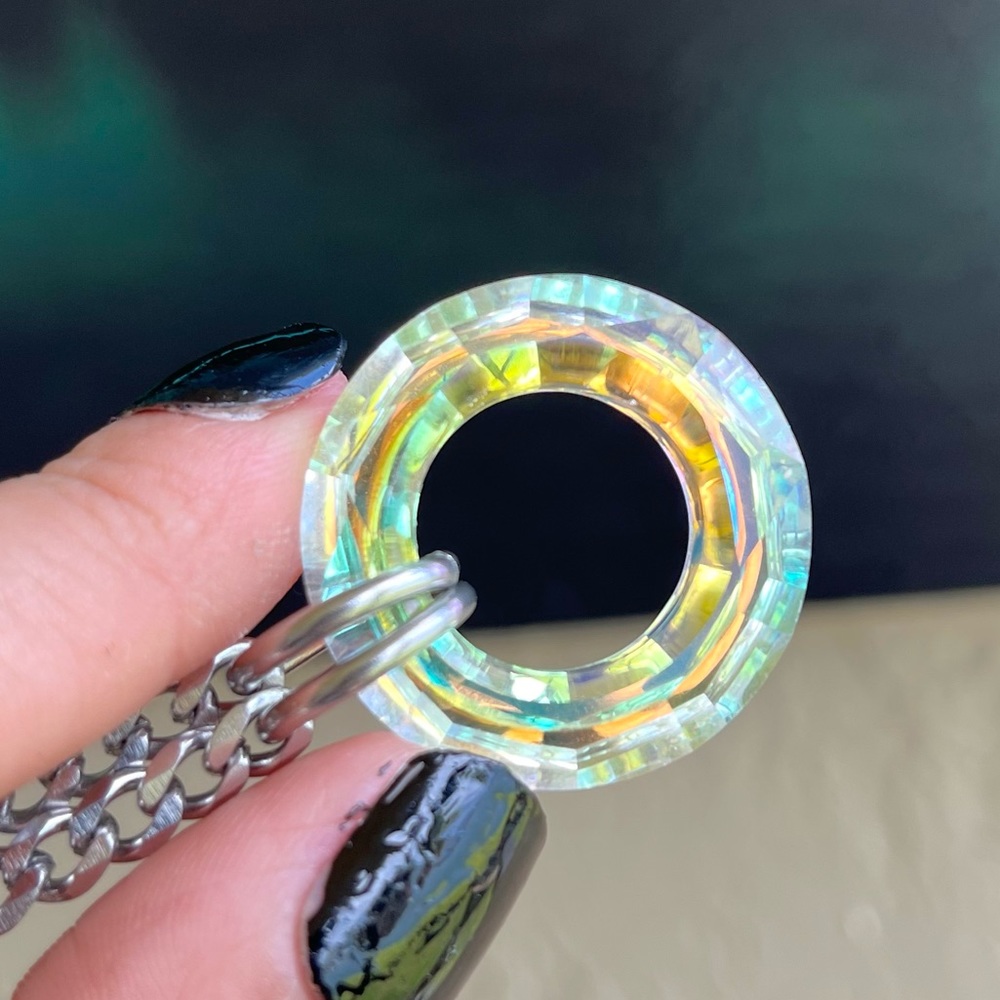 Rainbow Crystal necklace . Swarovski iridescent circle steel cuban chain choker - Picture 11 of 16